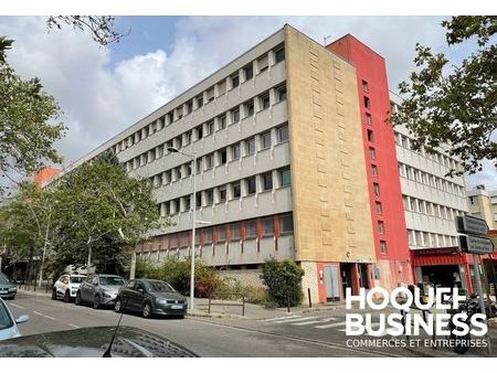 bureaux 6 pièces 166 m² aix-en-provence