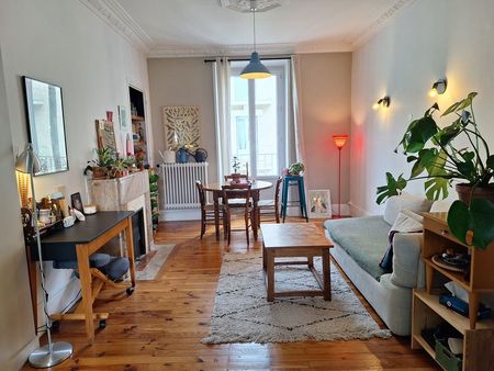 appartement style annee 30 t3