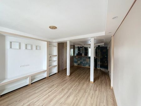 location appartement  89 m² t-3 à saint-calais  700 €