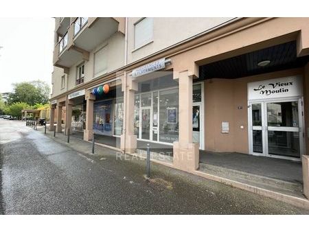 location commerce 66 m² neuville-sur-saône (69250)