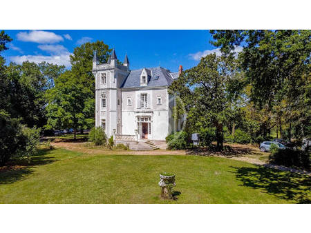 vente château sainte-luce-sur-loire : 1 170 000€ | 300m²