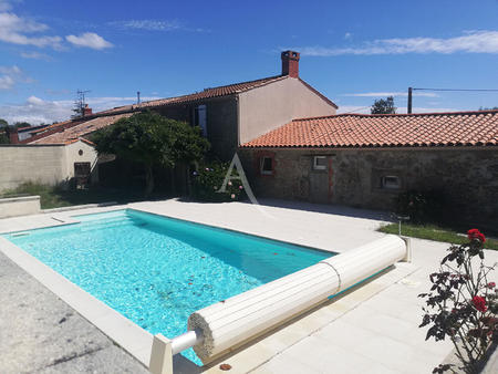 vente maison piscine à saint-avaugourd-des-landes (85540) : à vendre piscine / 157m² saint