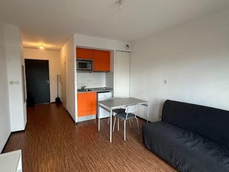 location meublée appartement 1 pièce 22.71 m²
