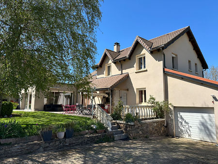 maison 6 pièces - 148m²