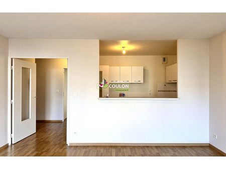location appartement 3 pièces 64 m² clermont-ferrand (63000)