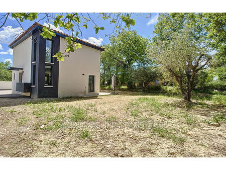vente maison 3 pièces 82 m² caumont-sur-durance (84510)
