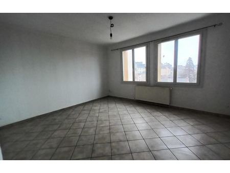 location appartement 2 pièces 55 m² rodez (12000)