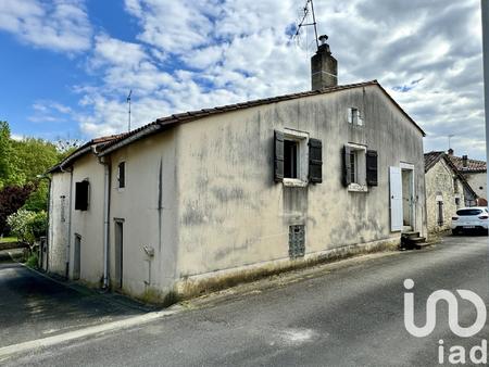 vente maison à aigre (16140) : à vendre / 52m² aigre