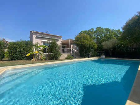 santa maria poggio - maison 5 pièces 150 m2 avec piscine et terrain 1080 m2