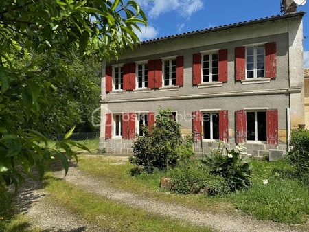 vente maison 6 pièces 142 m²