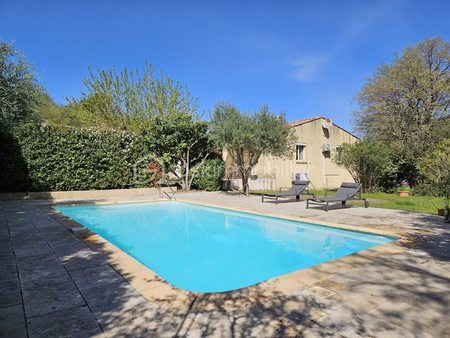 vente propriété 4 pièces 81 m²