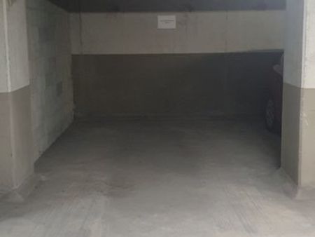 place de parking au sous-sol à louer aux ponts-jumeaux (bâtiment neuf et sécurisé)