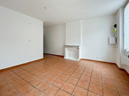 location appartement  46.22 m² t-2 à la seyne-sur-mer  566 €