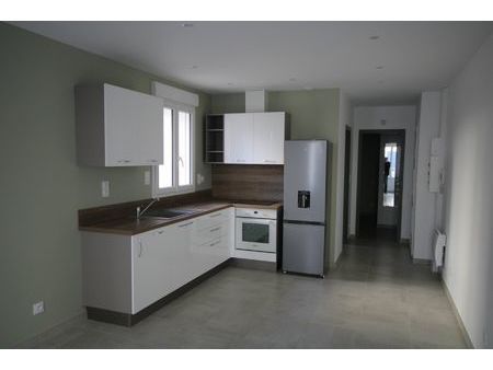 location appartement  37 m² t-2 à tonnay-charente  640 €