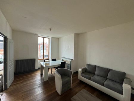 location appartement  m² t-3 à vierzon  660 €