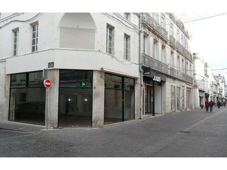 location commerce 1 pièce 100 m² cognac (16100)