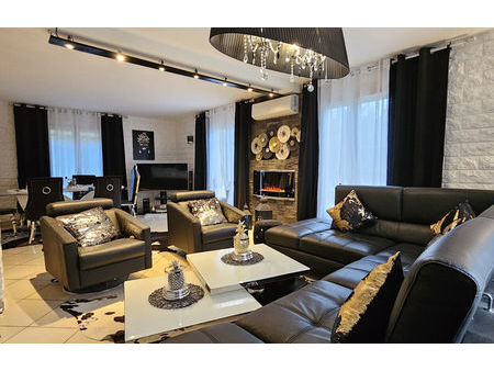 vente maison 8 pièces 163 m² longvic (21600)