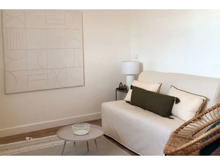 appartement meublé de 31 m2 hyper centre saint georges - location étudiante  disponible à 