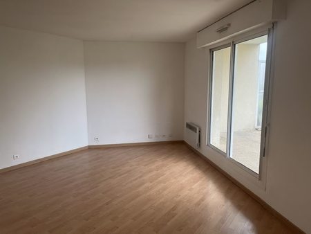 location appartement 1 pièce 29.06 m²