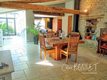 vente maison 6 pièces 155 m²