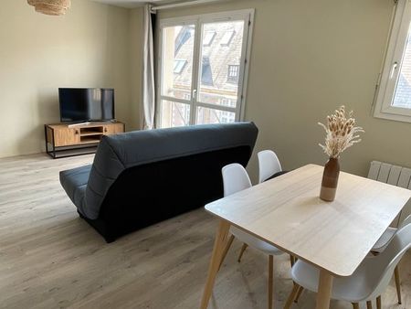 studio renové entièrement meublé 32 m2
