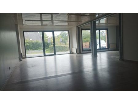 local commercial 180 m²