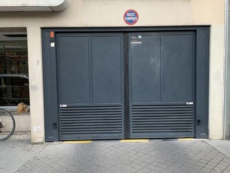 parking/box 10 m² paris 18