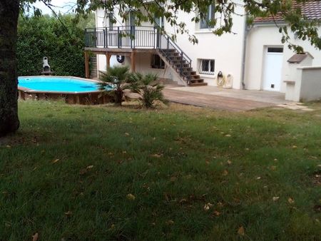 terrasson maison renovee 129 m² terrain 2642 m² piscine 3 garages