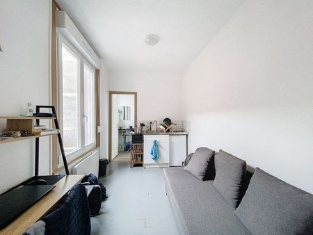 appartement 1 pièce 14 m²