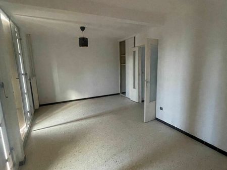 location appartement  m² t-1 à montpellier  502 €