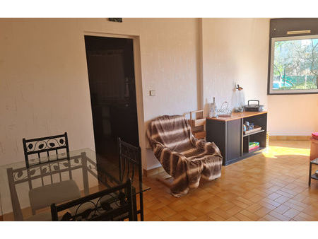 location appartement 2 pièces 46 m² montpellier (34000)