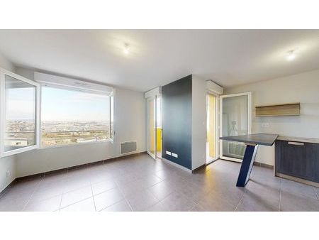 location appartement  m² t-1 à rodez  580 €