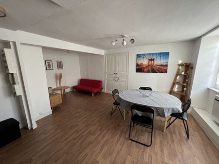 appartement f3 superbe rénové meublé
