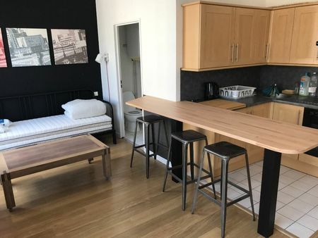 location appartement  m² t-1 à roubaix  543 €