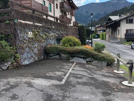 place de parking à louer