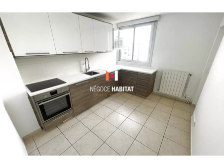location appartement 4 pièces 83 m² montpellier (34070)