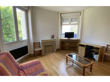location appartement 1 pièce 24 m² nantes (44000)