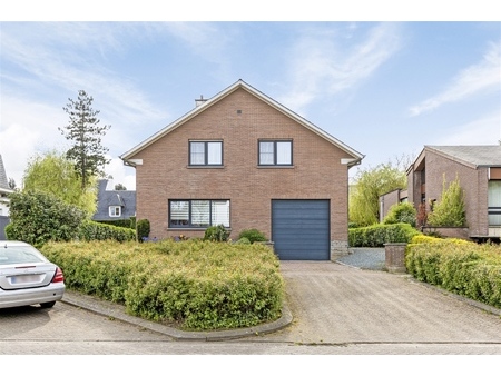 huis te koop in wezembeek-oppem met 4 slaapkamers