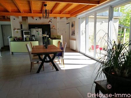 vente maison 6 pièces 130 m²