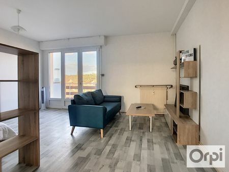 location appartement  m² t-0 à montluçon  432 €