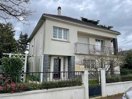 vente maison à saint-sébastien-sur-loire centre (44230) : à vendre / 118m² saint-sébastien