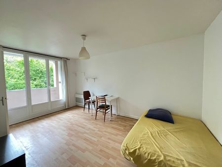 appartement paris 18 25 m² t-1 à vendre  200 000 €