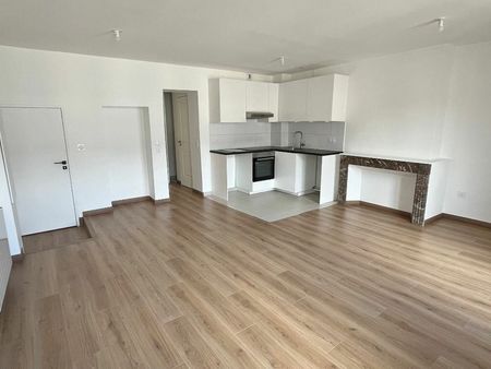 location appartement  48.33 m² t-2 à versailles  1 390 €