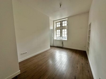 location appartement  m² t-1 à moret-sur-loing  590 €