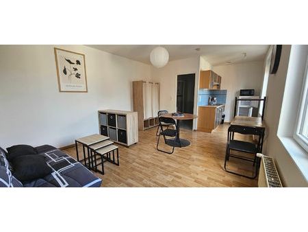 location appartement  25.6 m² t-0 à saint-quentin  474 €