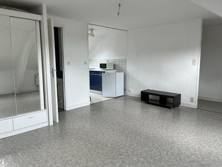 appartement saint quentin 1 pièce(s) 27.47 m2