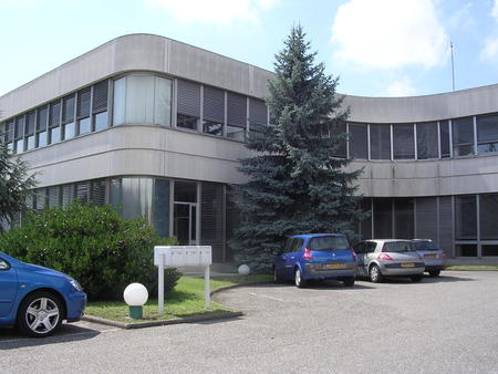 location de bureau de 100 m² à illzach - 68110