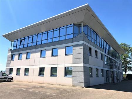 location de bureau de 283 m² à entzheim - 67960