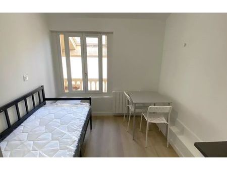 location appartement 1 pièce 13 m² lyon 3 (69003)