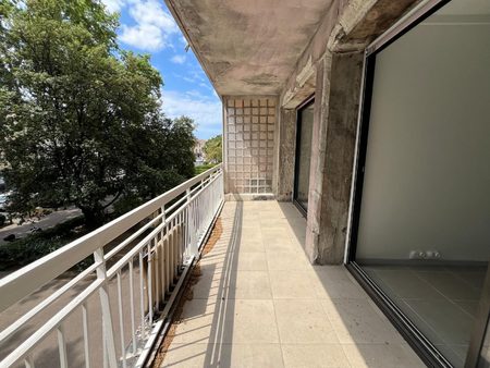 appartement t4 de 76m2 avec balcon  loggia et cave